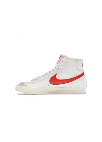 Nike Blazer Mid 77 Mantra Orange